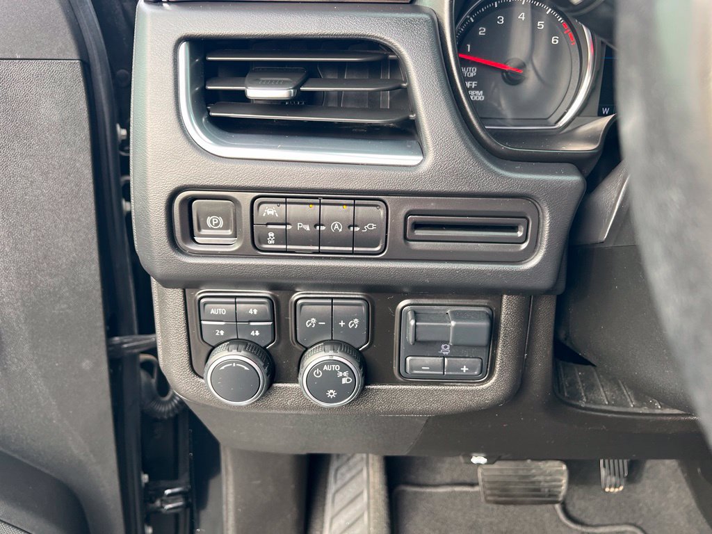 Used 2021 Chevrolet Tahoe LT w/ LT Signature Package AWD/4WD image 49