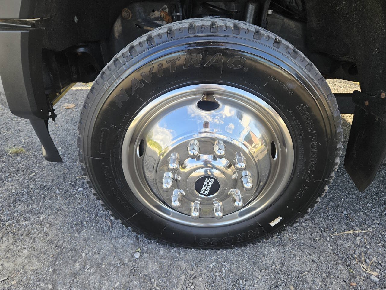 Used 2023 Ford F550 4x4 Regular Cab Super Duty w/ Snow Plow Prep Package image 13