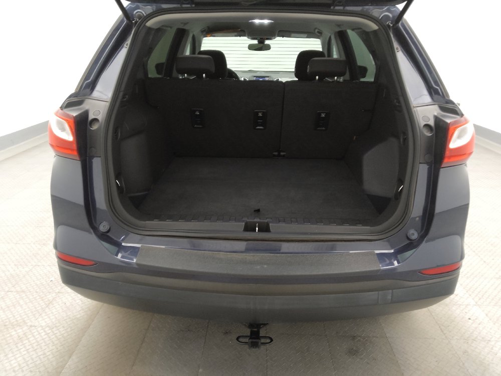 Used 2019 Chevrolet Equinox LS FWD image 29