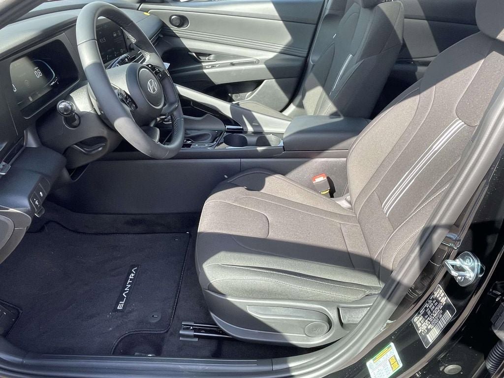 New 2026 Hyundai Elantra SEL Sport Premium image 26