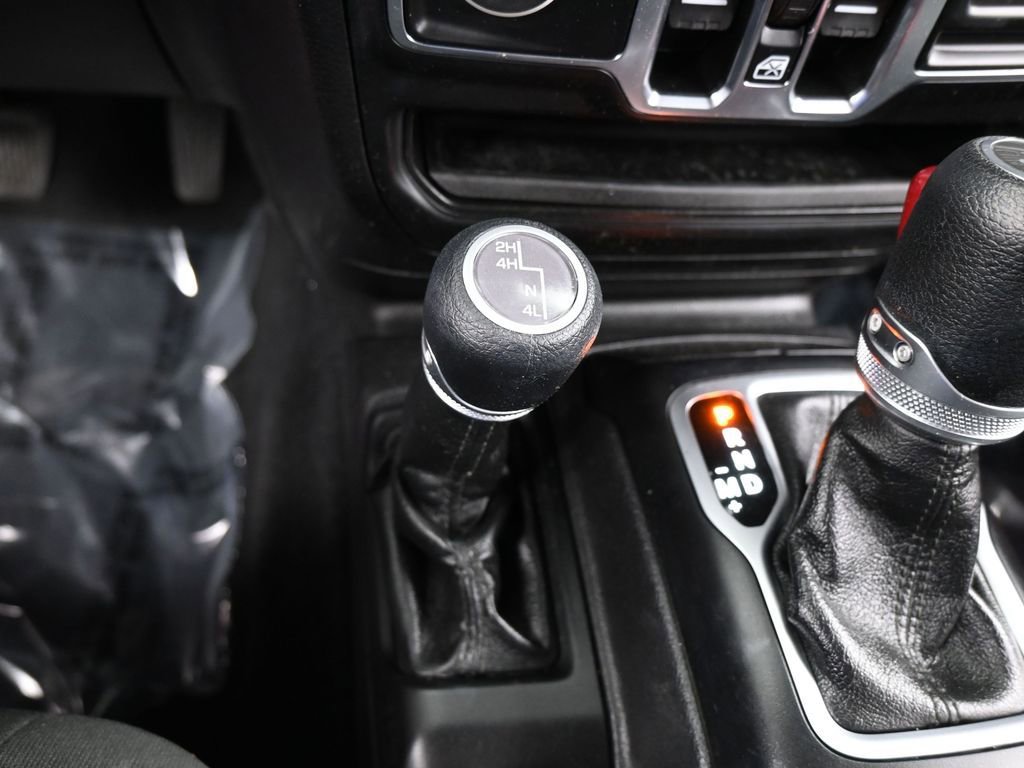 Used 2021 Jeep Wrangler Unlimited Sport image 27