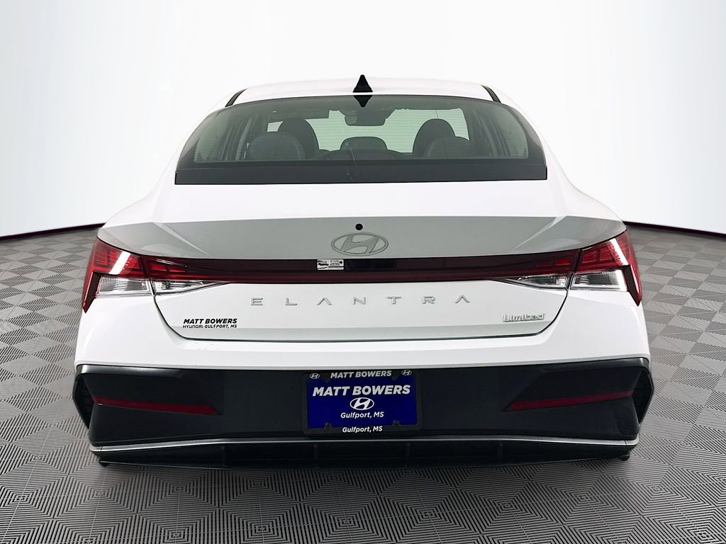 Certified 2025 Hyundai Elantra Limited image 6