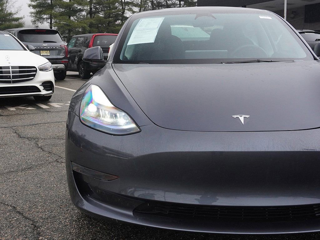 Used 2023 Tesla Model 3 Standard Range image 15