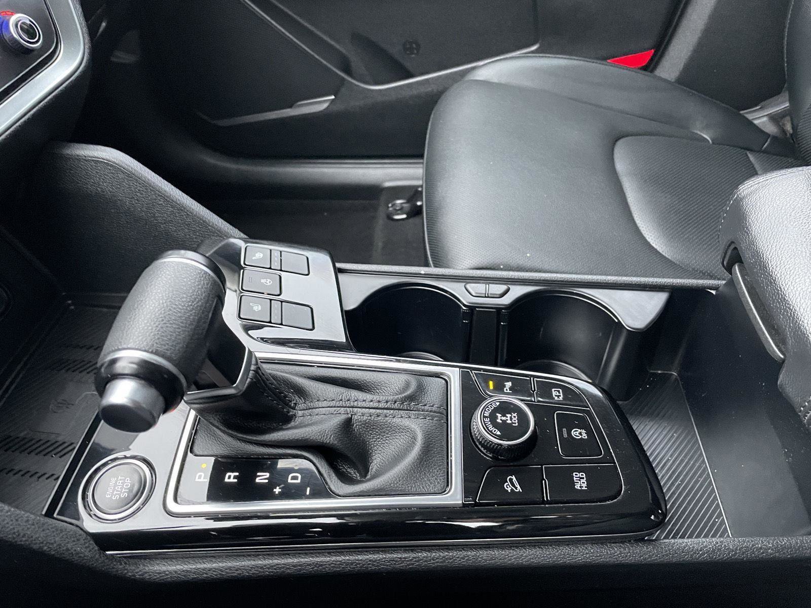 Used 2023 Kia Sportage EX image 30