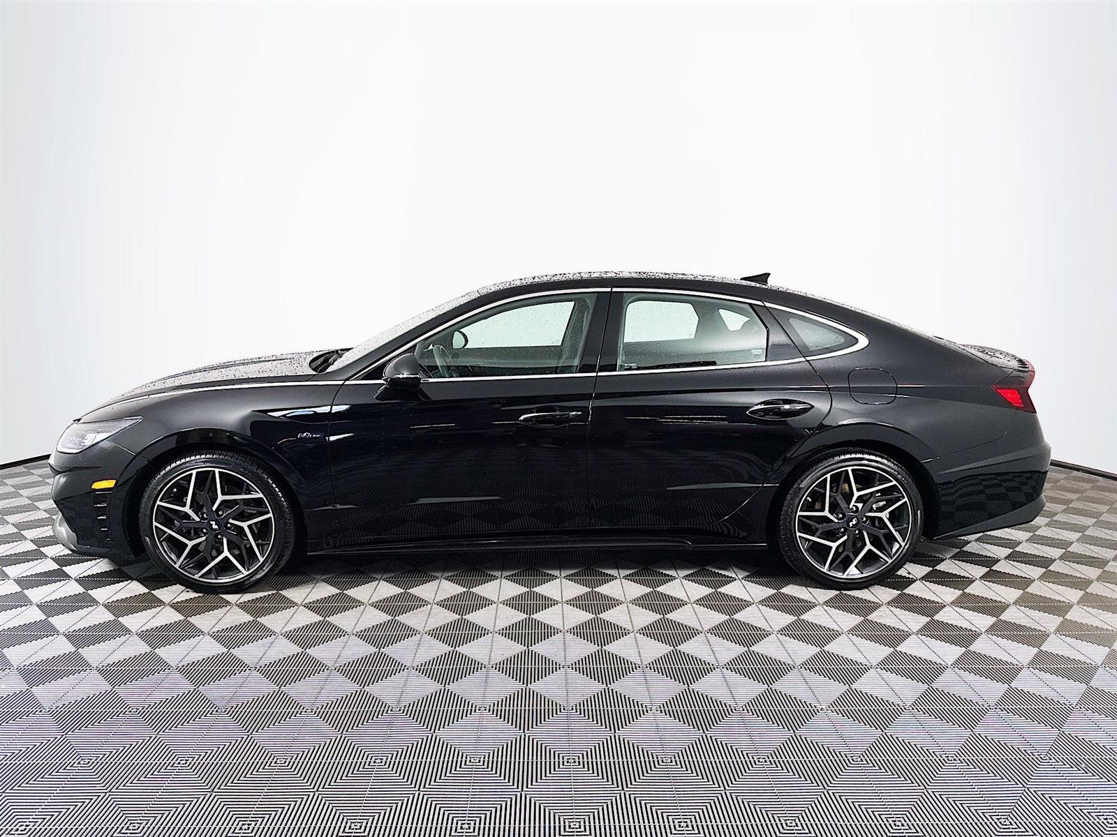 Used 2023 Hyundai Sonata N Line w/ Cargo Package image 9