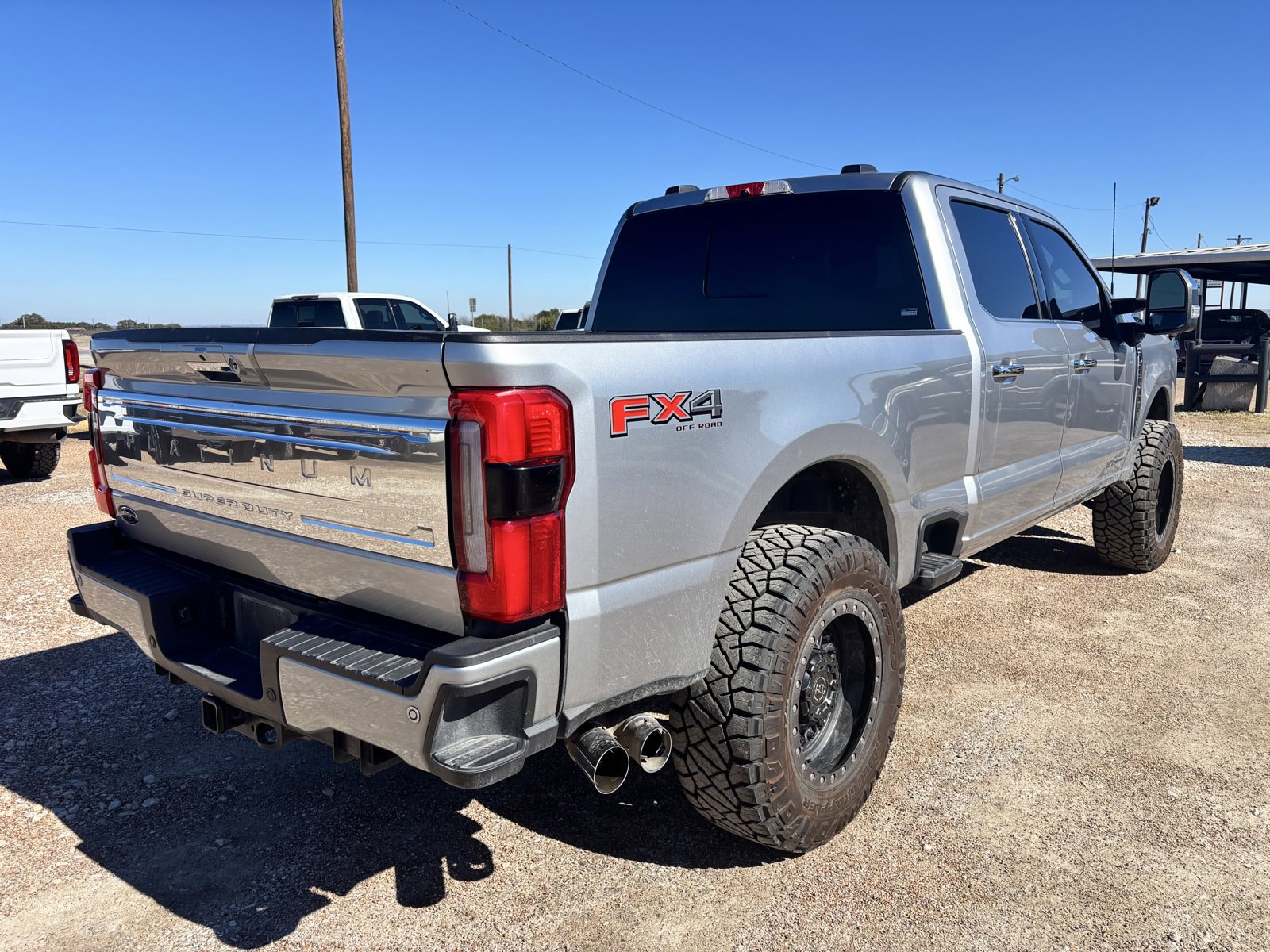 Used 2024 Ford F250 Platinum image 6