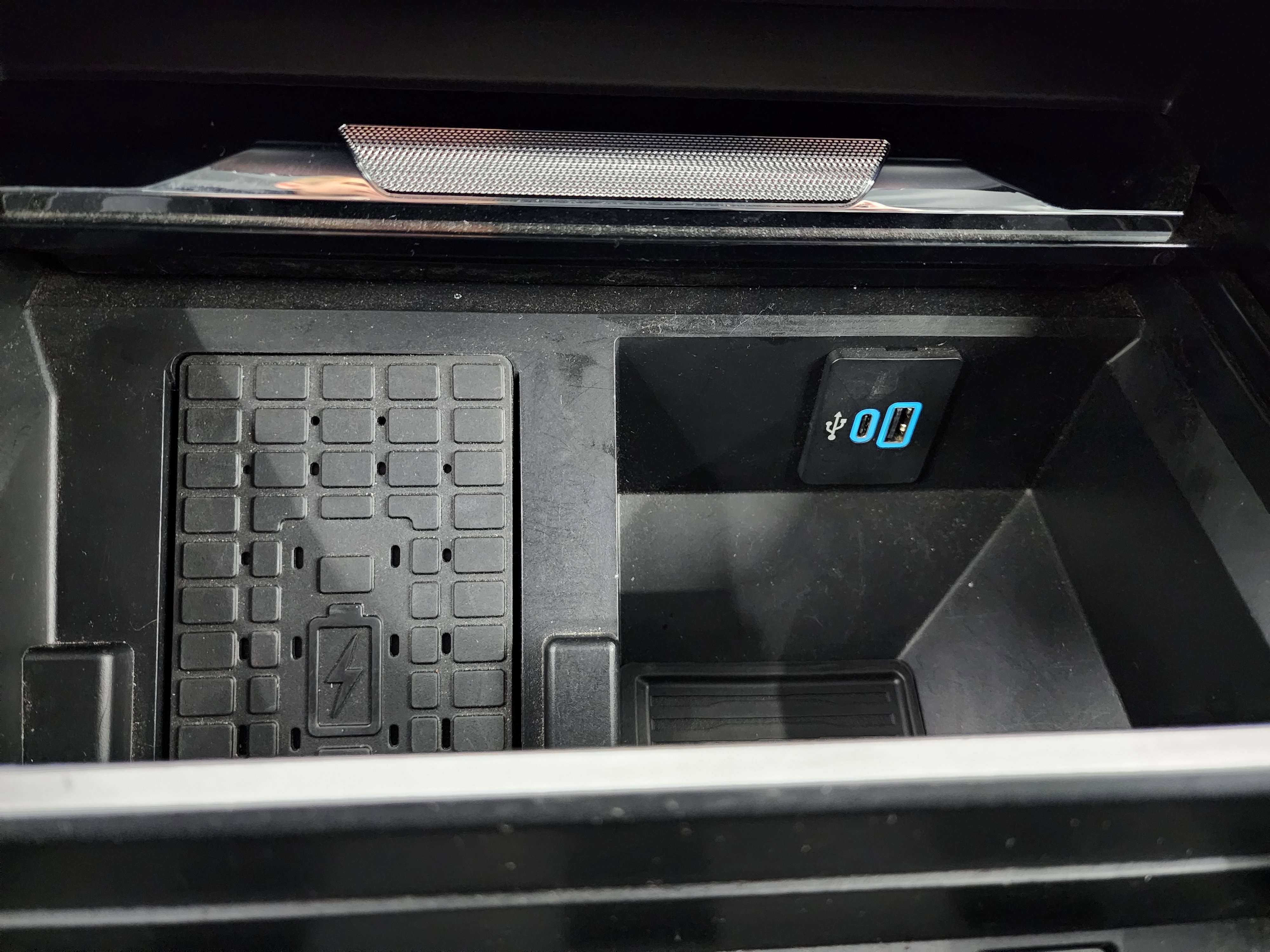 Used 2024 Ford F250 Lariat w/ Chrome Package image 67