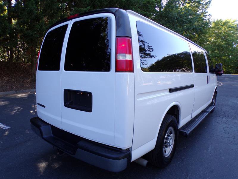 Used 2019 Chevrolet Express 3500 LT w/ LT Preferred Equipment Group RWD image 8