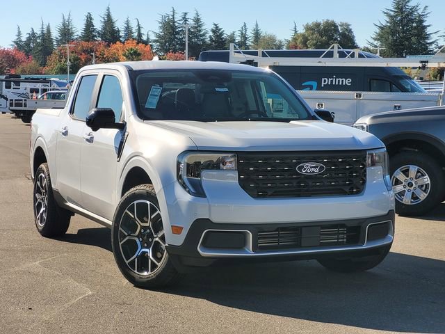 New 2025 Ford Maverick Lariat w/ 4K Tow Package