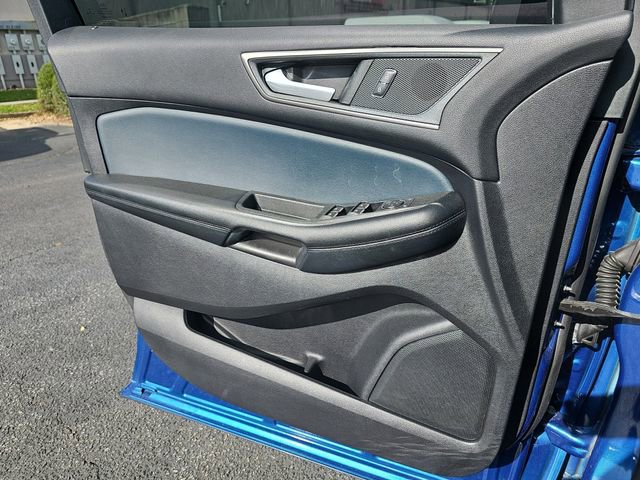 Used 2022 Ford Edge SEL w/ Sport Appearance Package image 31