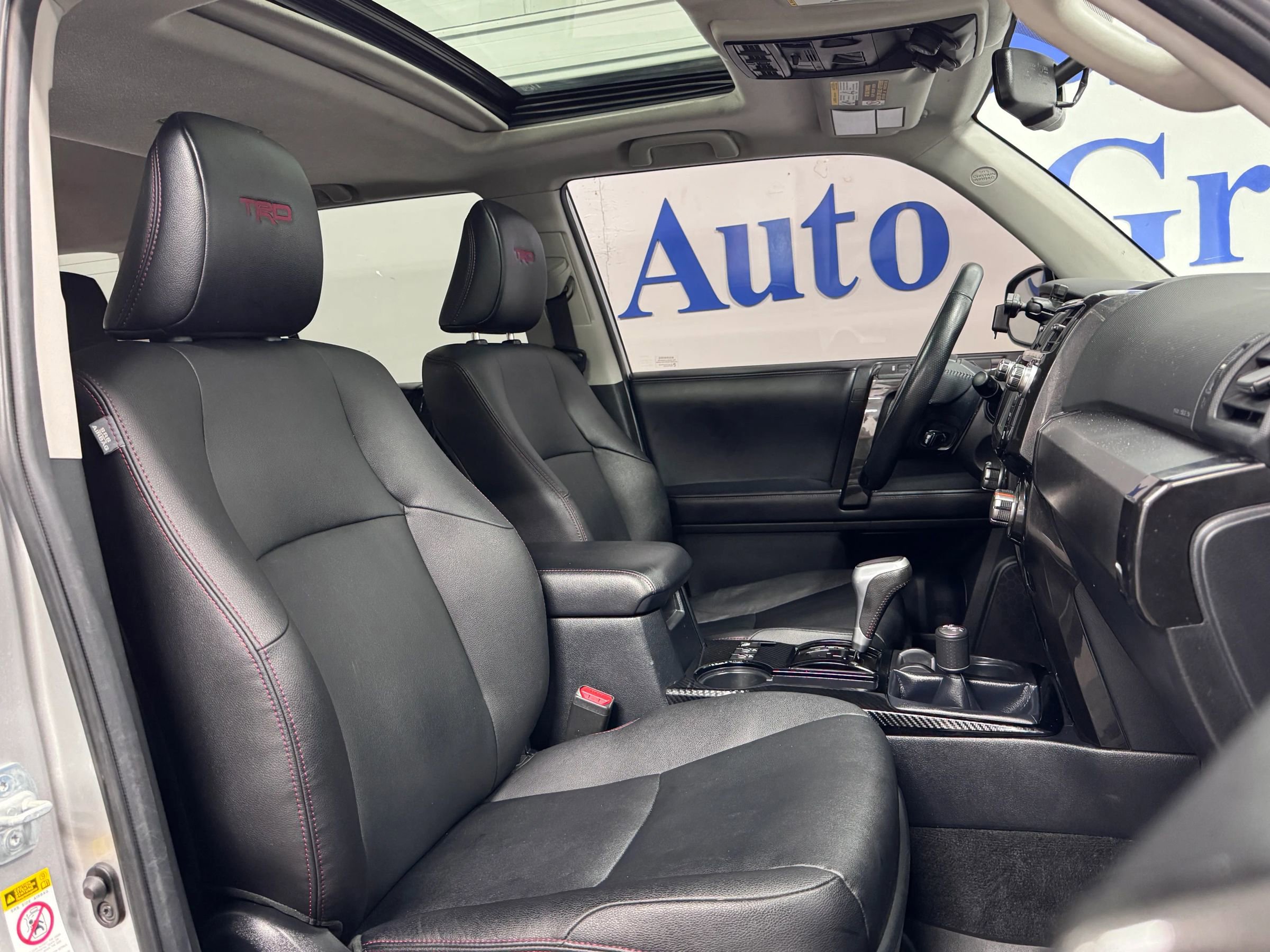 Used 2018 Toyota 4Runner TRD Off-Road Premium w/ TRD Performance Package image 11