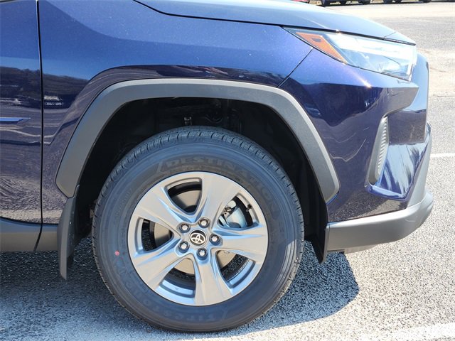 New 2025 Toyota RAV4 XLE image 5