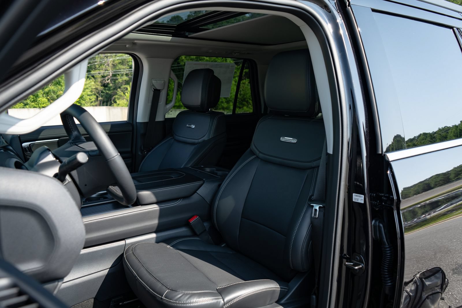 New 2027 Ford Expedition Max Platinum w/ Driver's Package AWD/4WD image 25
