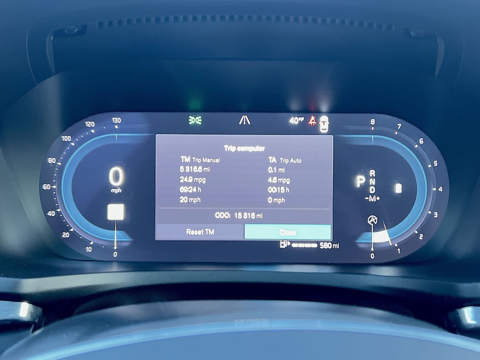 Certified 2024 Volvo V60 B5 Cross Country Plus image 17