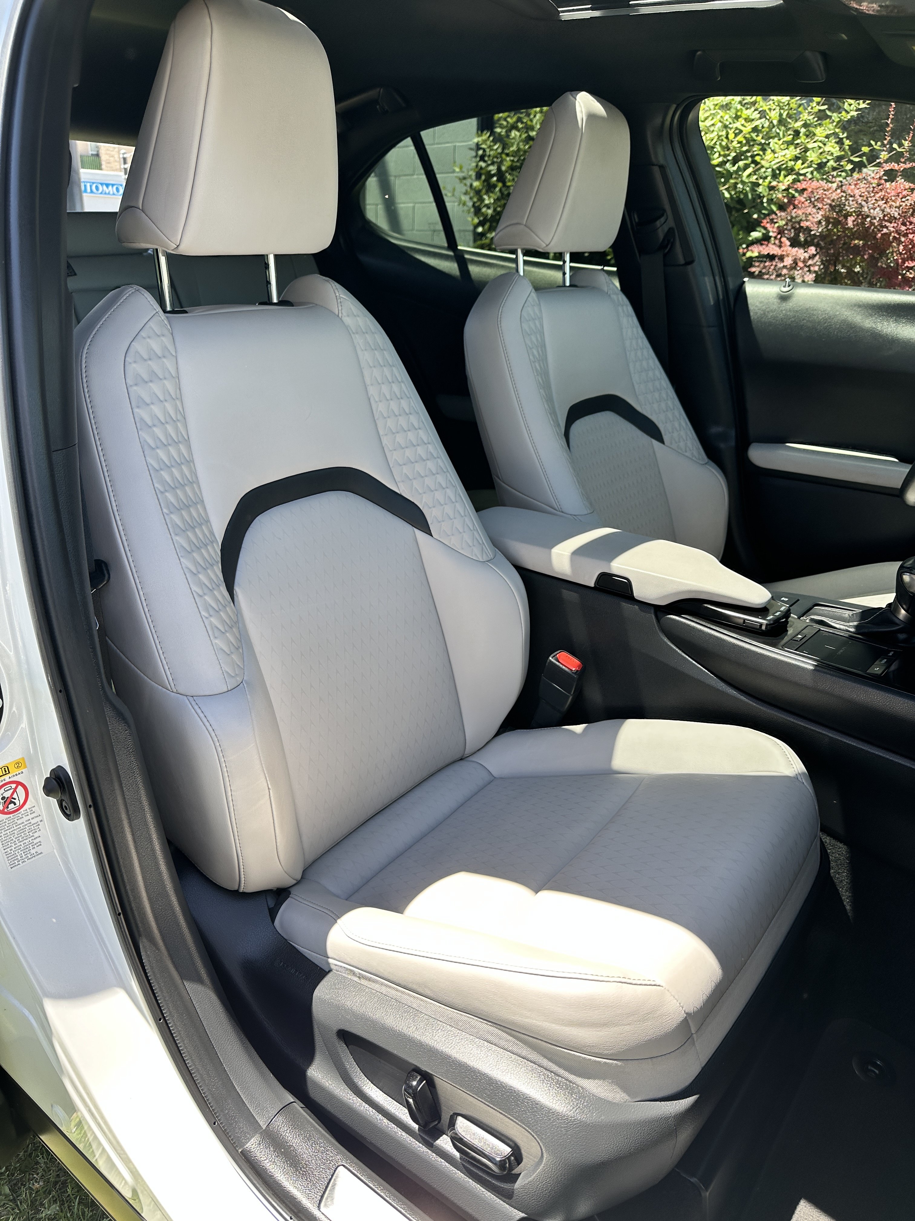 Used 2019 Lexus UX 200 w/ Accessory Package 2 FWD image 23