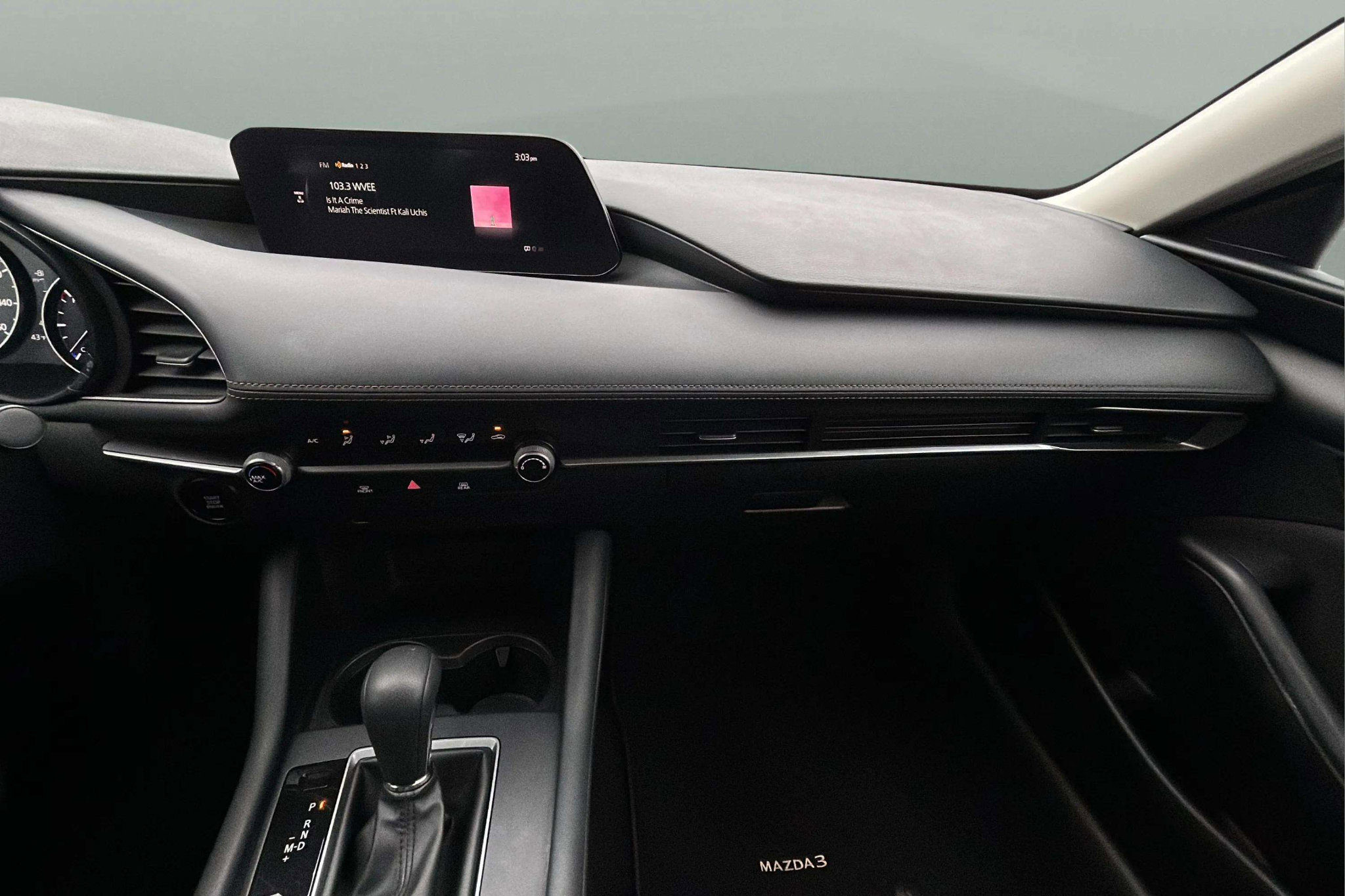 Used 2021 MAZDA MAZDA3 s image 37