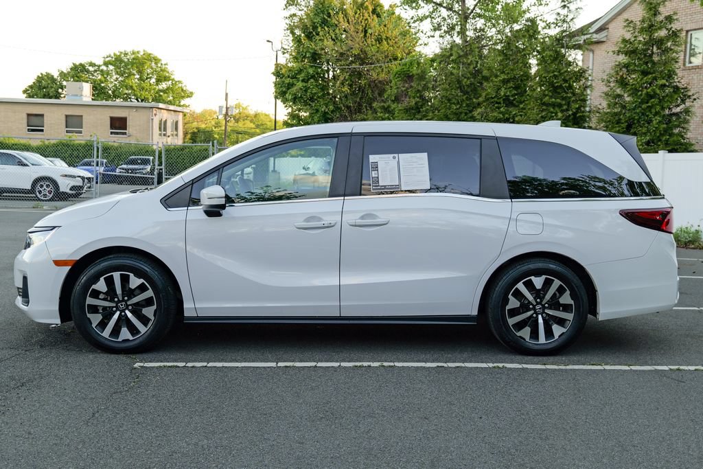 Used 2025 Honda Odyssey EX-L image 4