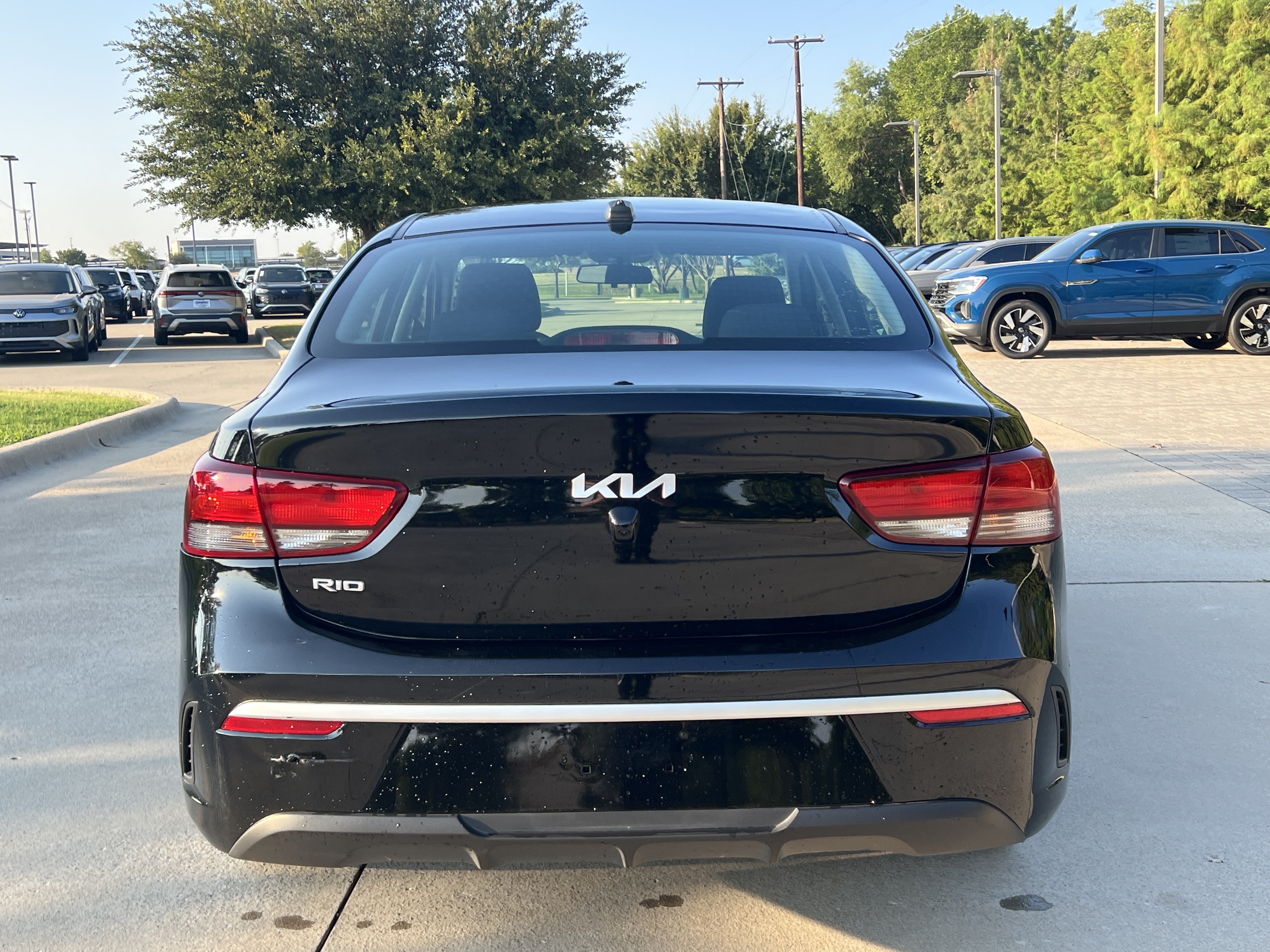 Used 2023 Kia Rio LX FWD image 5