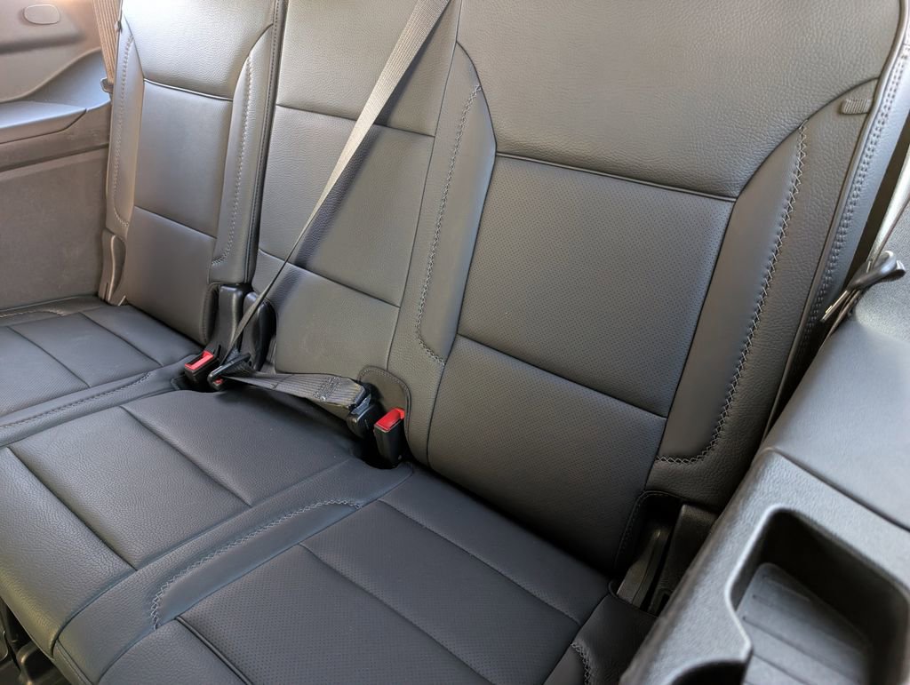 Used 2025 GMC Yukon Denali image 17