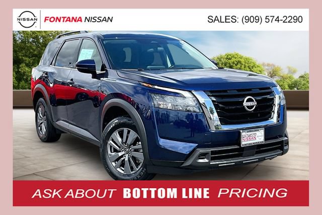 Certified 2024 Nissan Pathfinder SV FWD image 1