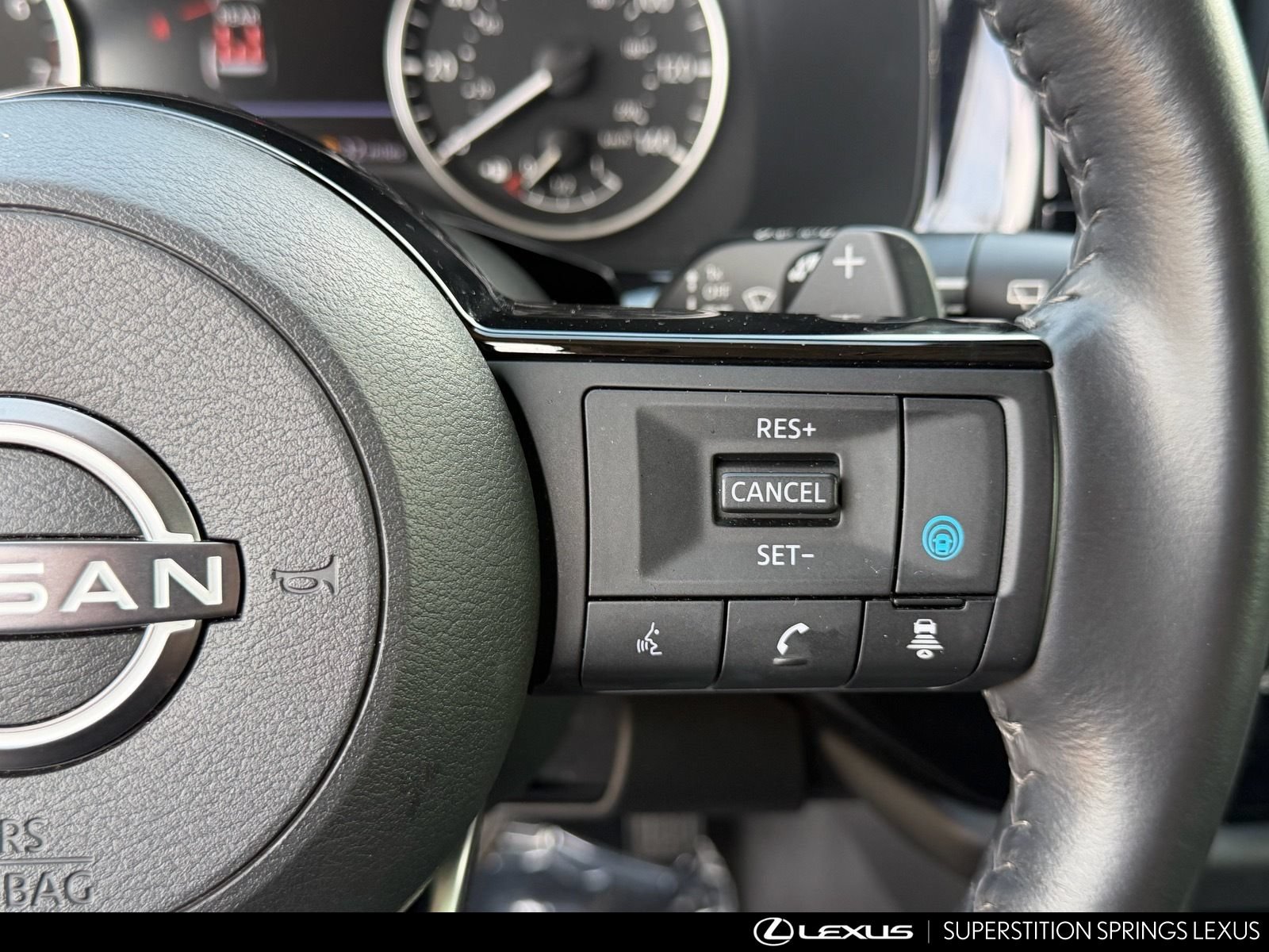 Used 2024 Nissan Pathfinder SL w/ SL Premium Package FWD image 35