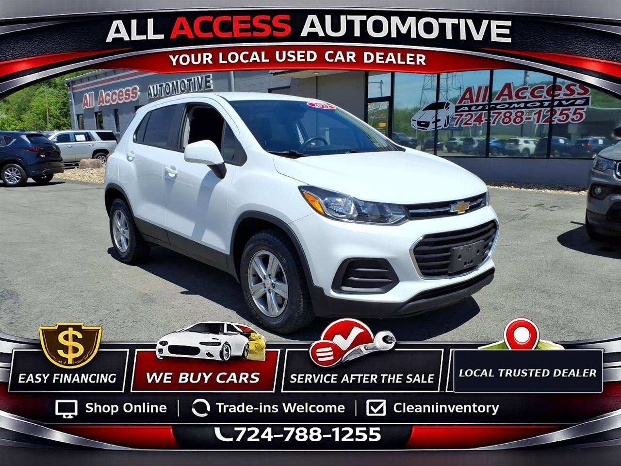 Used 2022 Chevrolet Trax LS w/ Tint and Cruise Package AWD/4WD image 2