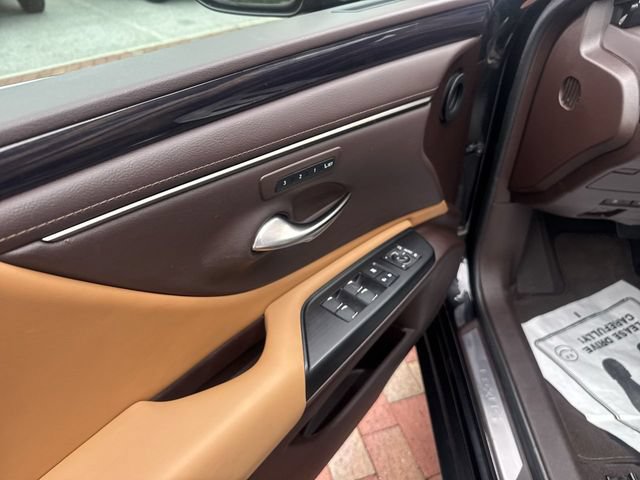 Used 2021 Lexus ES 350 w/ Premium Package FWD image 13