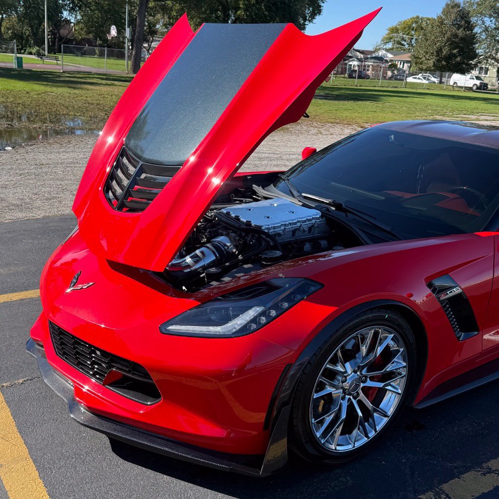 Used 2015 Chevrolet Corvette Z06 RWD image 10