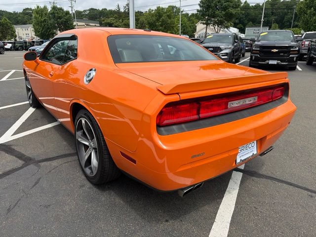 Used 2014 Dodge Challenger R/T RWD image 5