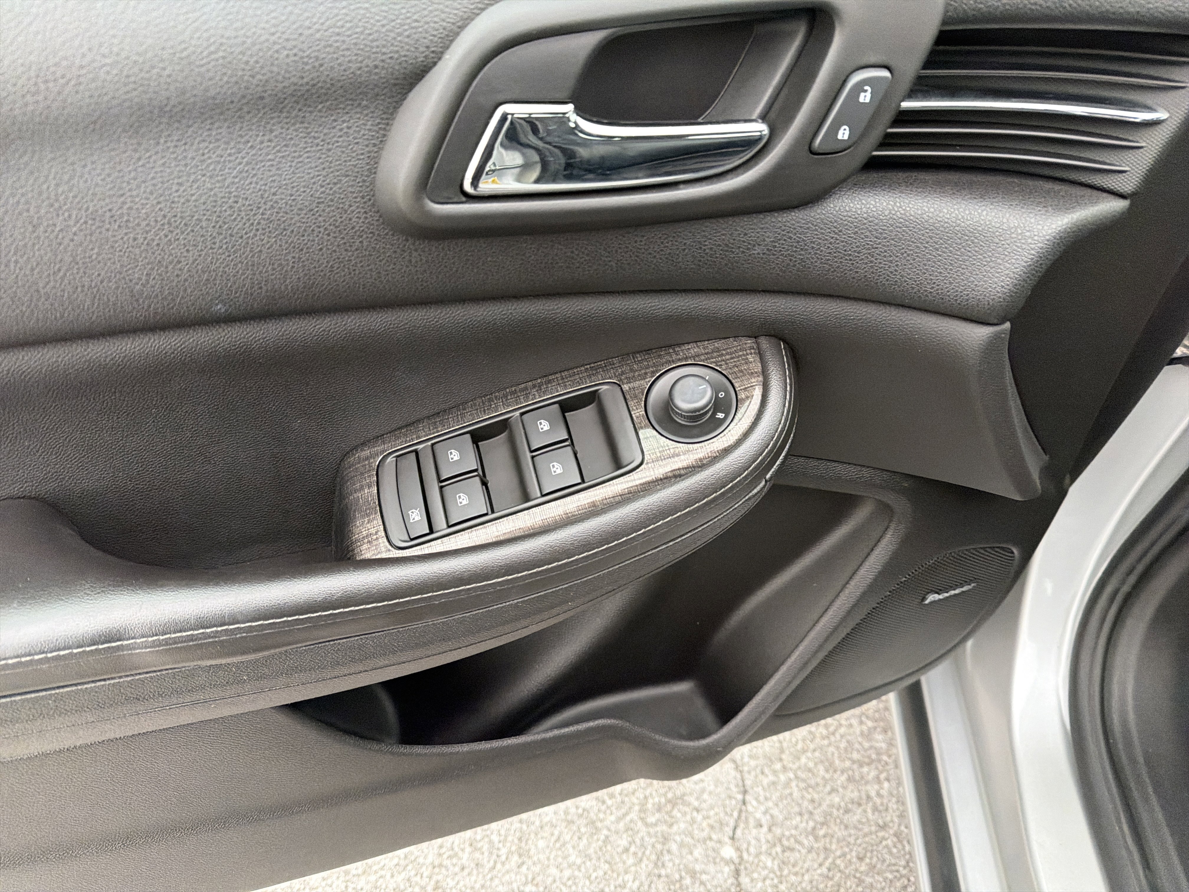 Used 2015 Chevrolet Malibu LT w/ Leather Package