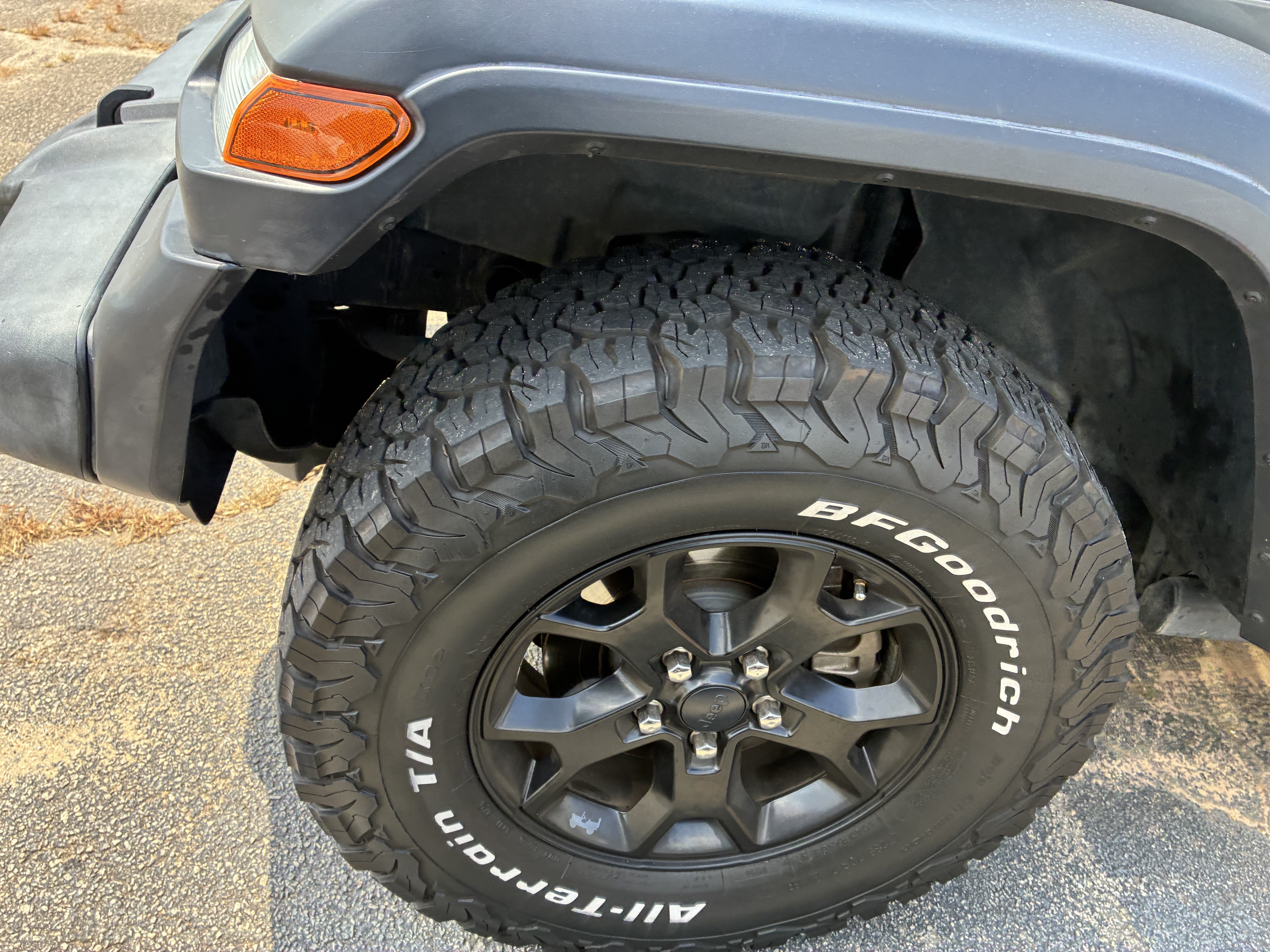 Used 2020 Jeep Wrangler Unlimited Sport AWD/4WD image 5