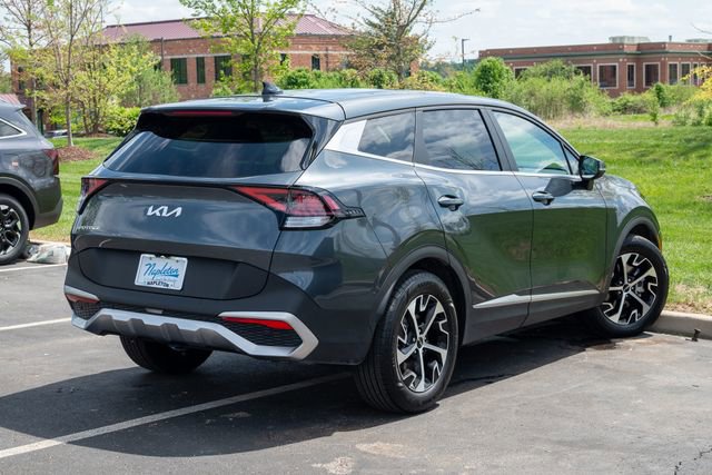 Certified 2025 Kia Sportage EX image 31