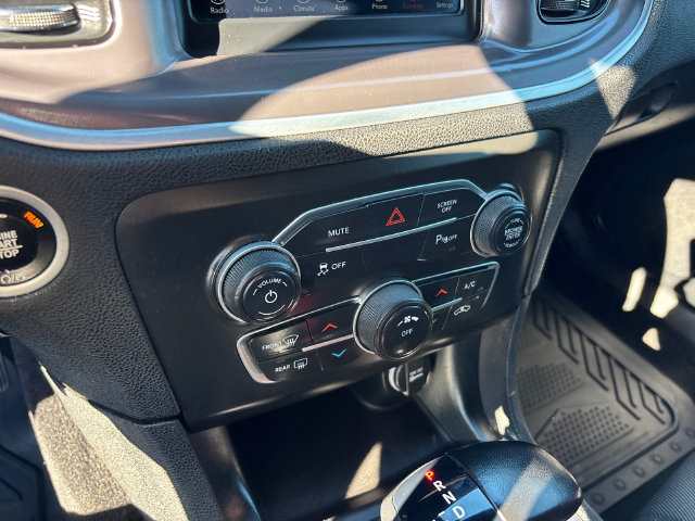 Used 2021 Dodge Charger SXT w/ Blacktop Package RWD image 22