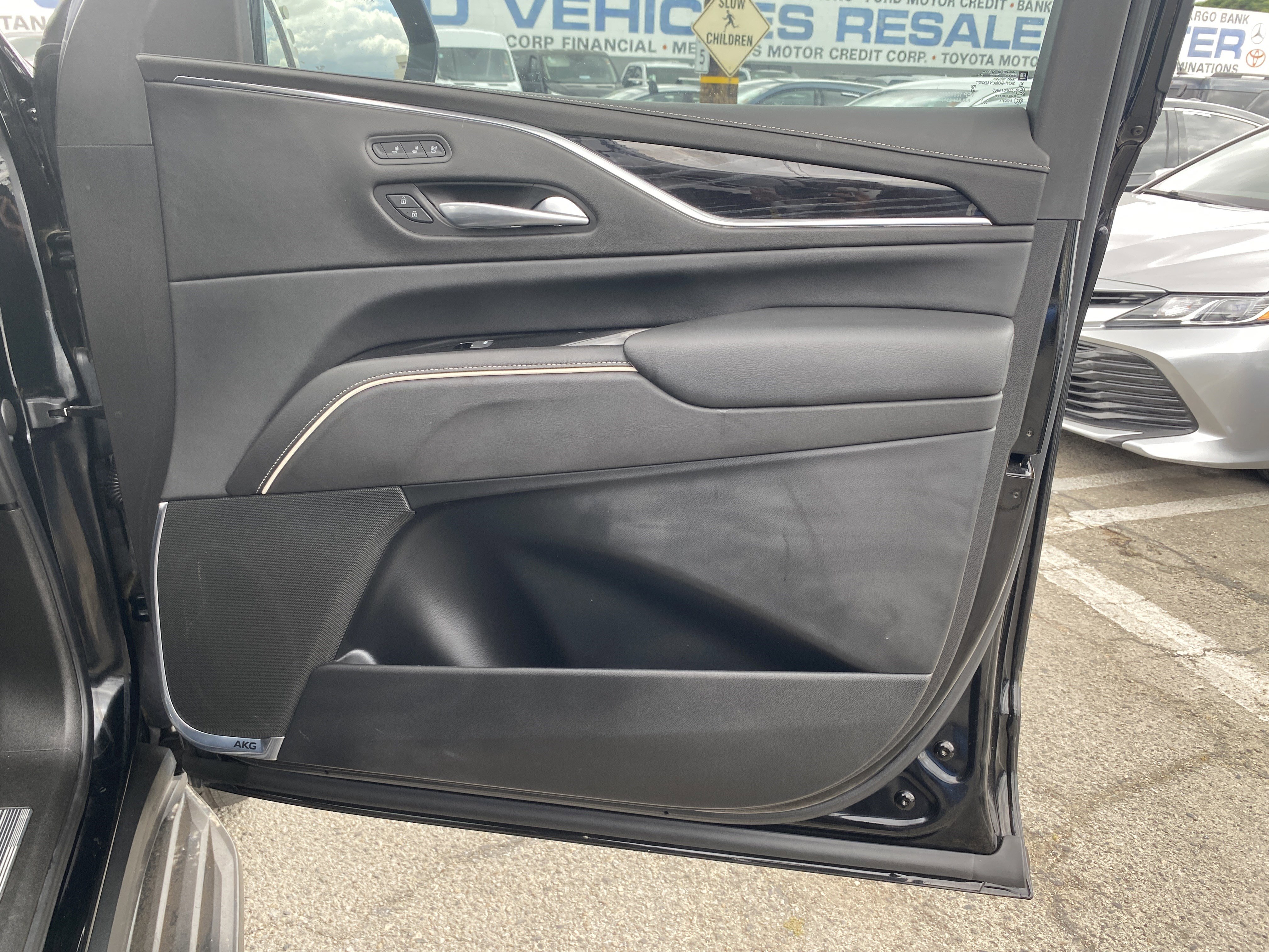 Used 2021 Cadillac Escalade ESV Sport AWD/4WD image 28