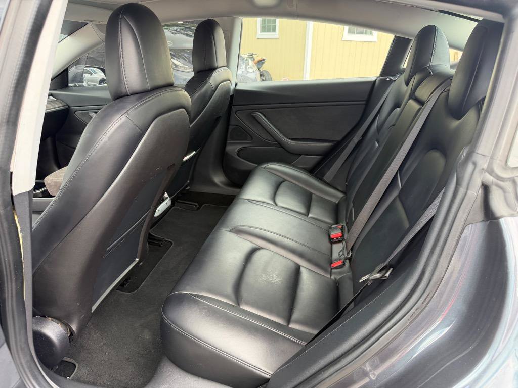 Used 2018 Tesla Model 3 Long Range AWD/4WD image 12