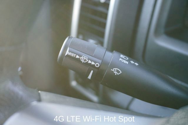 Used 2023 RAM 1500 Classic SLT image 19