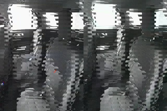 Used 2022 Ford Explorer XLT image 24