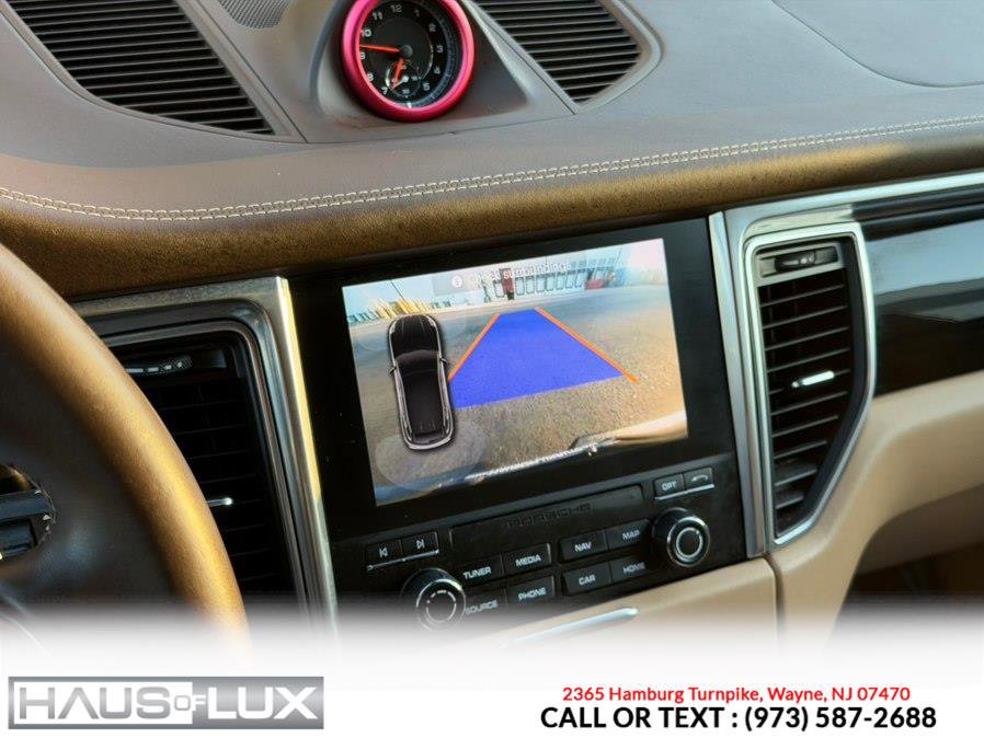 Used 2017 Porsche Macan S AWD/4WD image 32