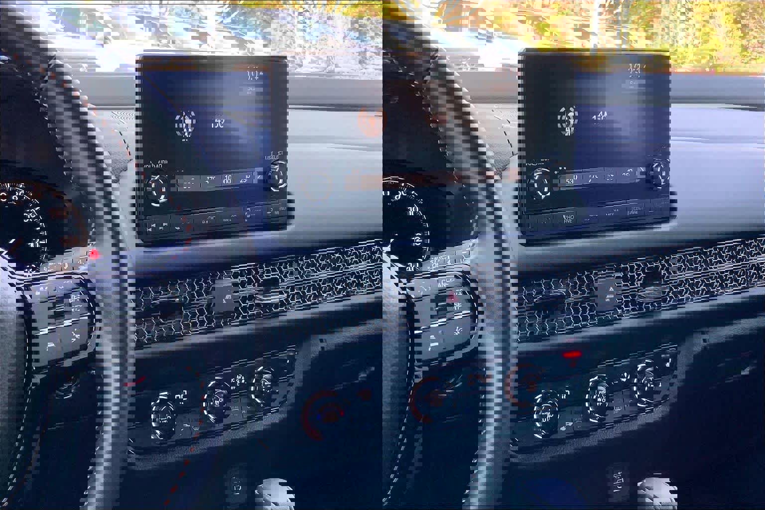 Used 2025 Honda HR-V Sport image 7