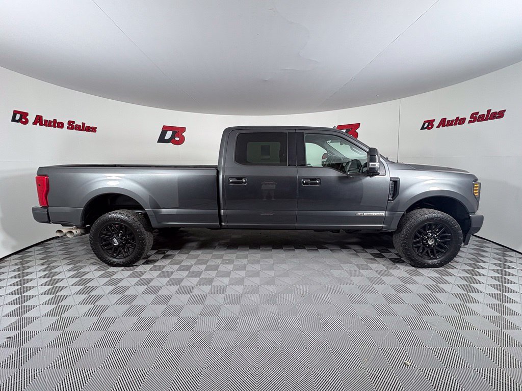 Used 2019 Ford F350 Lariat w/ Lariat Ultimate Package AWD/4WD image 9