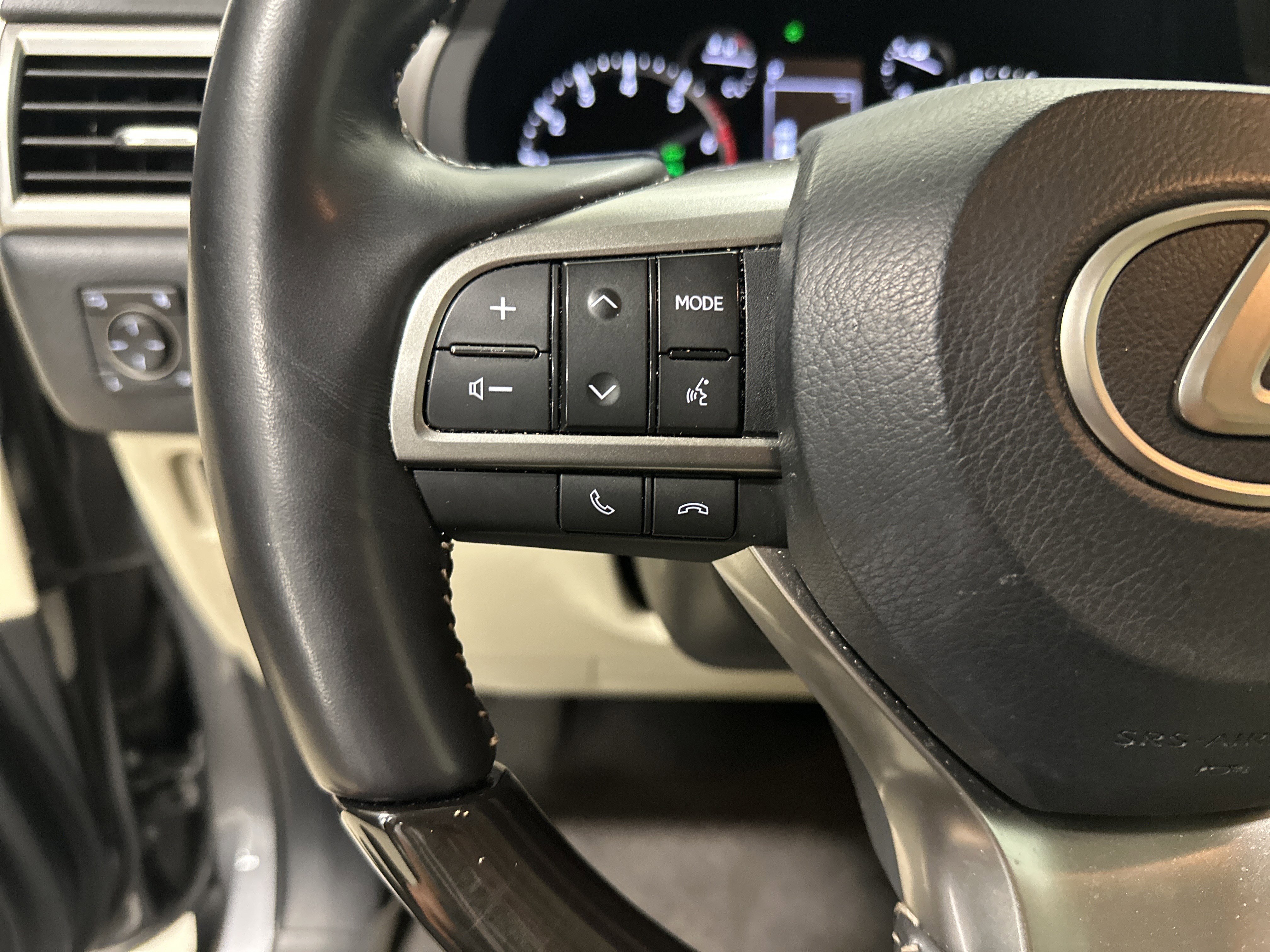 Certified 2023 Lexus GX 460 Premium AWD/4WD image 19