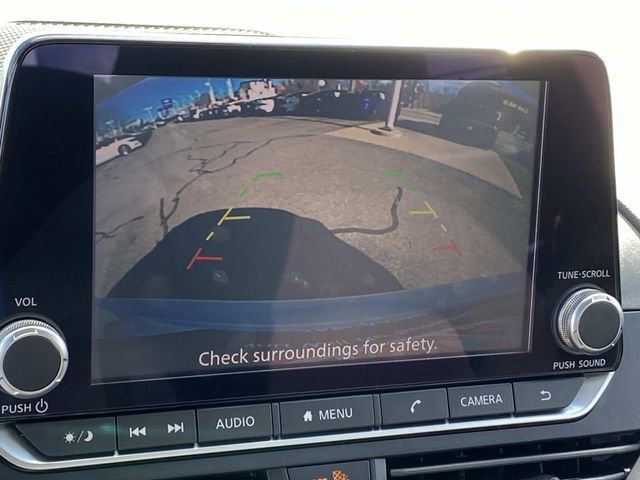 Used 2024 Nissan Altima 2.5 SV image 34