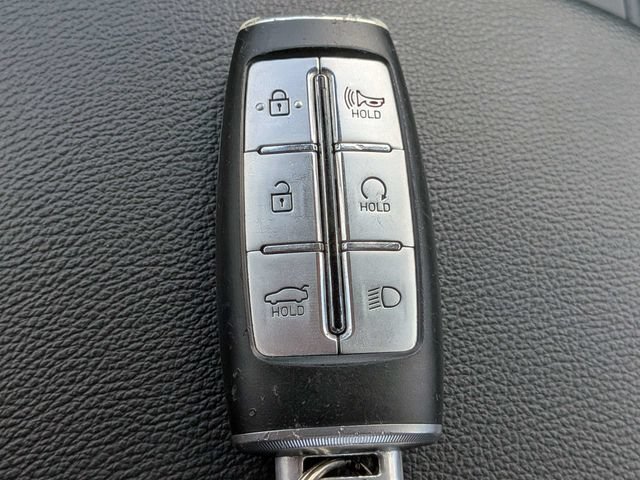 Used 2023 Genesis G70 2.0T AWD/4WD image 30