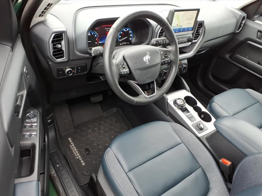 Used 2023 Ford Bronco Sport Outer Banks w/ Tech Package AWD/4WD image 18