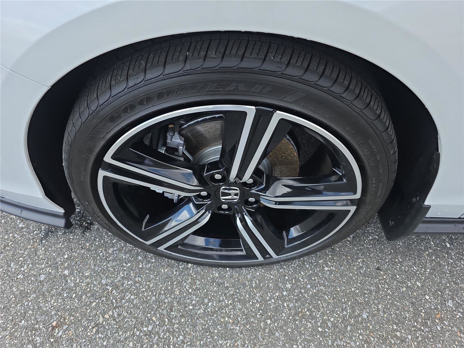 Used 2024 Honda Accord Sport image 10