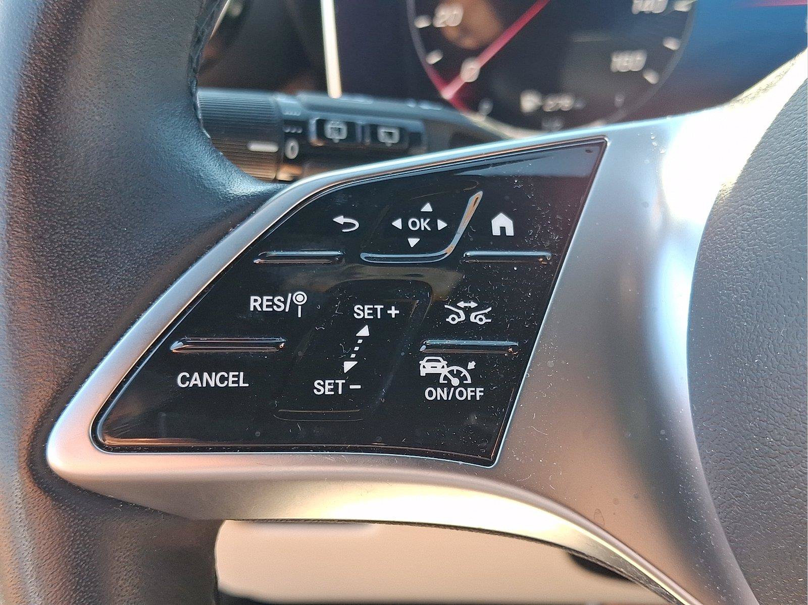 Used 2023 Mercedes-Benz GLC 300 4MATIC image 21