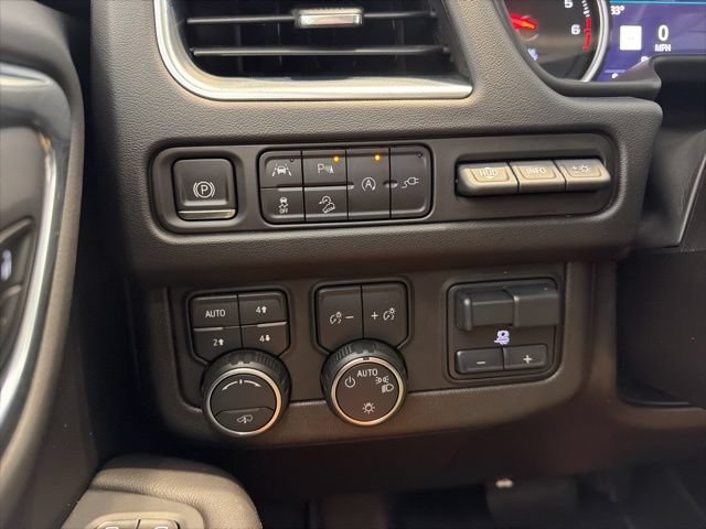 Used 2021 Chevrolet Suburban High Country AWD/4WD image 35