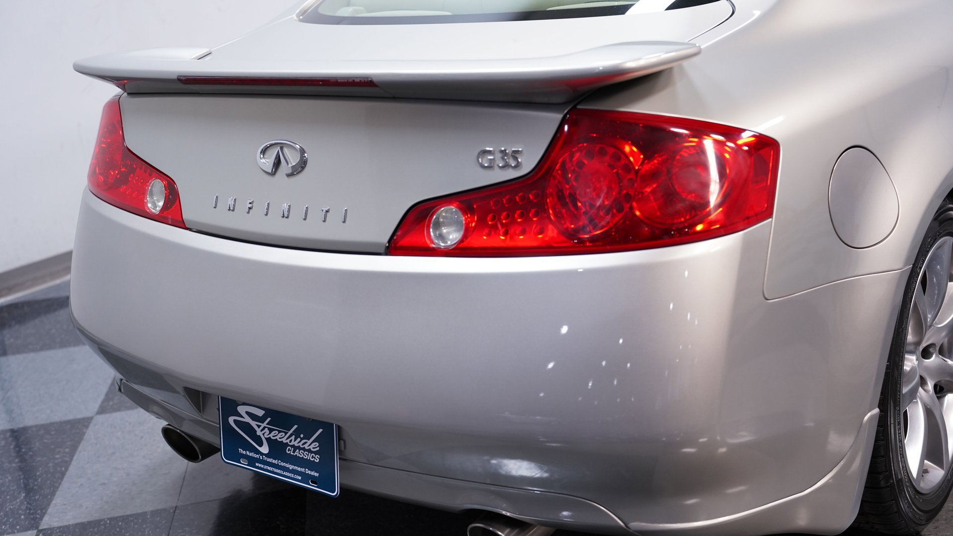 Used 2004 INFINITI G35 Coupe w/ Premium Pkg image 24