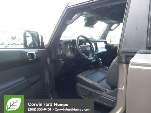 New 2026 Ford Bronco Outer Banks AWD/4WD image 9