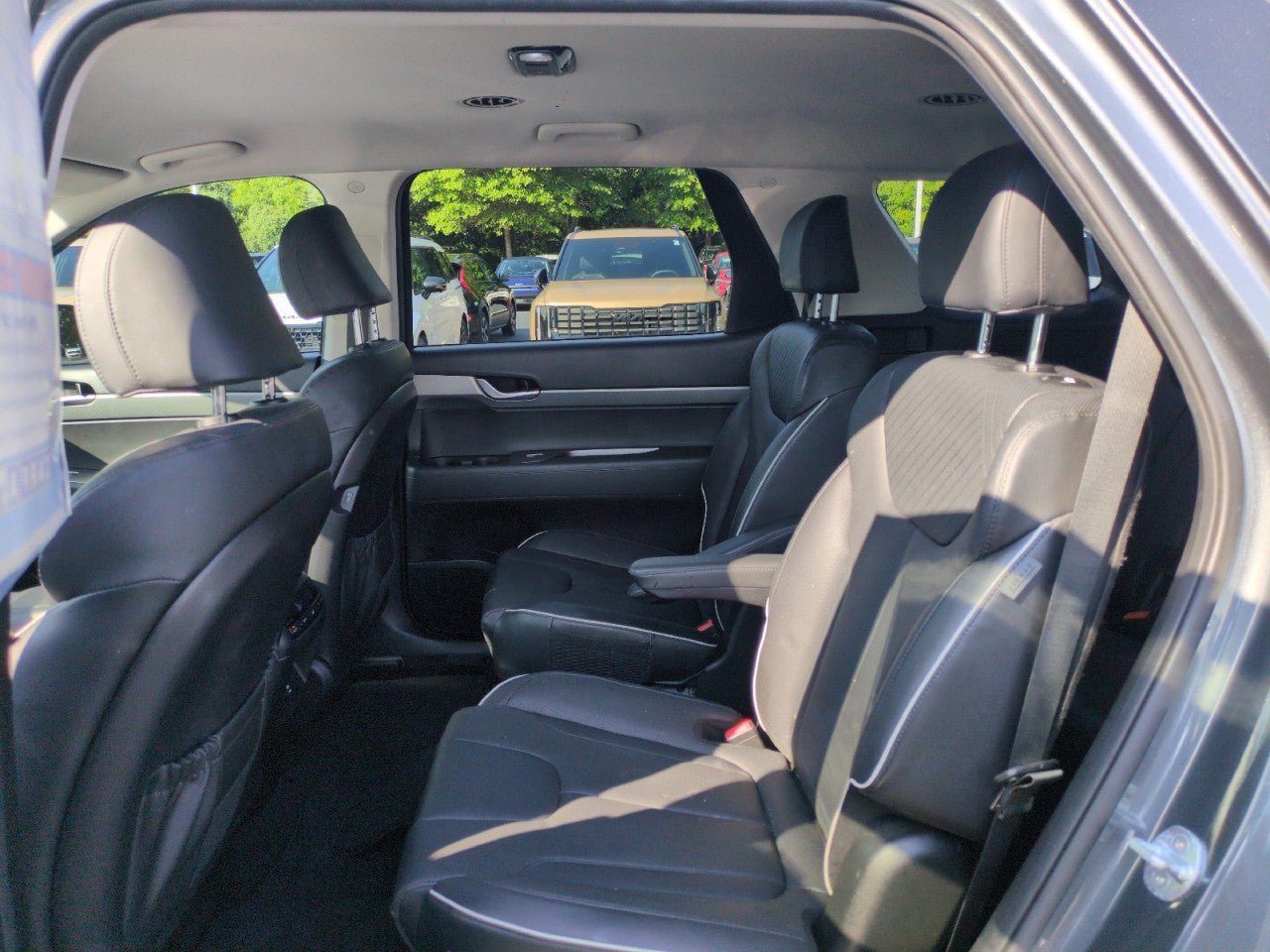 Used 2023 Hyundai Palisade SEL FWD image 23